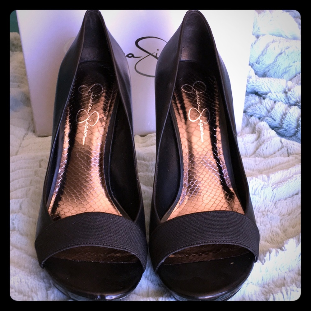 Jessica Simpson Black Heels 10 M